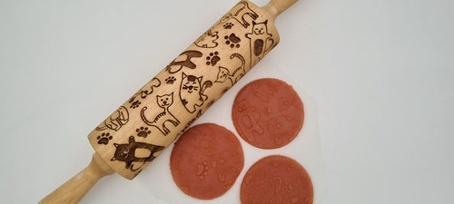Rodillo Grabado de Madera Natural con Diseño de Gatos